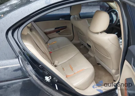 2011 Honda Accord 2.4 Ex-L из США, поврежденный, VIN 1HGCP2F81BA085544